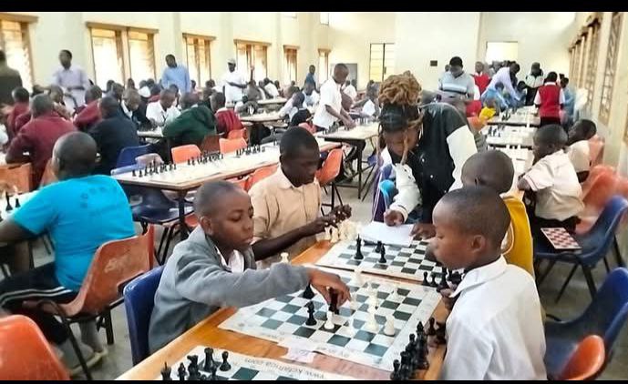 Chess tournament competitors